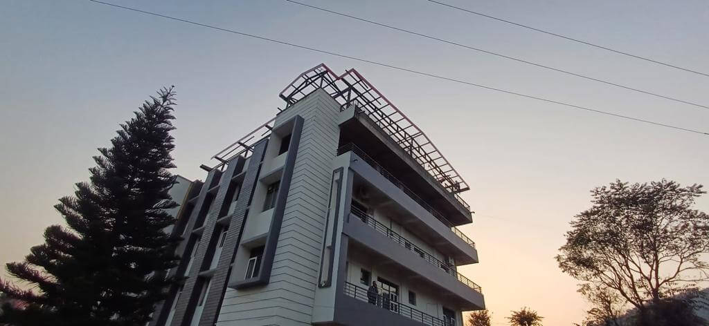 Astha Hospital Mandi, Himachal Pradesh-1 Building hope and healing: LGSF Construction is under underway on the Astha Hospital, a state-of-the-art medical facility situated amidst picturesque scenery in Mandi, Himachal Pradesh.